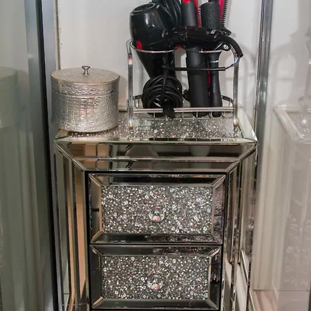 Apartament Jacuzzi Suitesweetrome