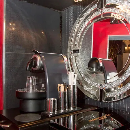 Apartament Jacuzzi Suitesweetrome