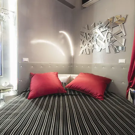 Apartament Jacuzzi Suitesweetrome *