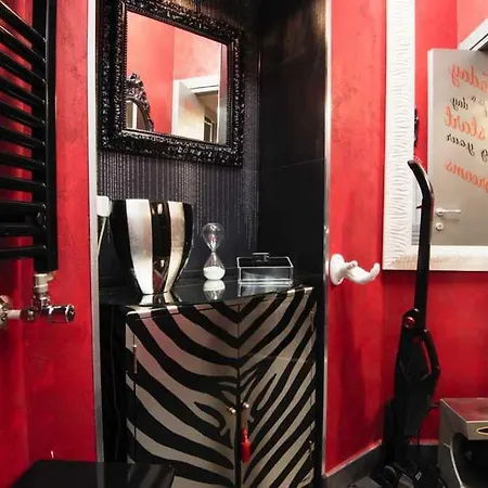 Jacuzzi Suitesweetrome Apartament *