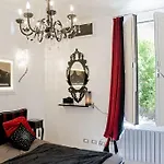 Jacuzzi Suitesweetrome Apartman