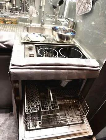 Jacuzzi Suitesweetrome Apartment